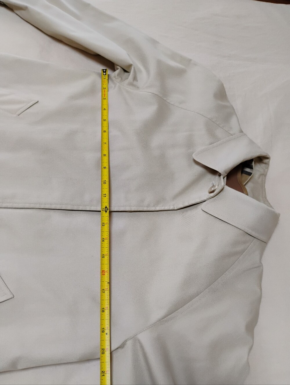 Vintage Burberry Trench Coat With Removable Liner, Mid length - Picture 15 of 16